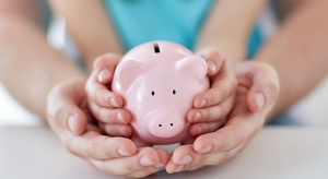 Thousands are facing changes to Child Benefit repayments this summer 259403771